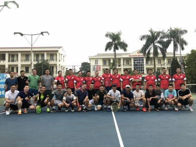 Thành lập CLB Tennis Safuco